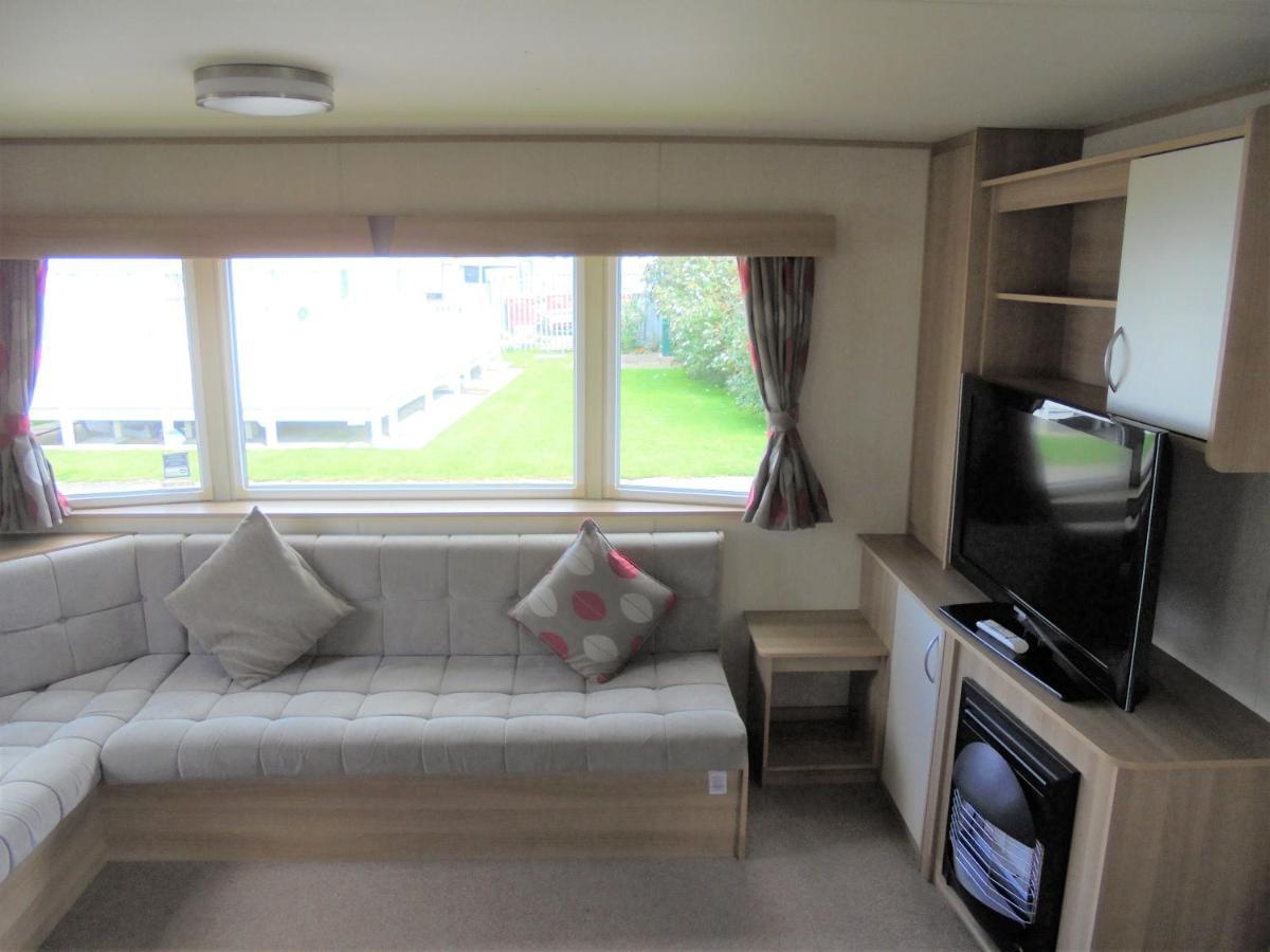 Kingfisher : Horizon Ii:- 8 Berth, Close To Site Entrance Ingoldmells Exterior foto